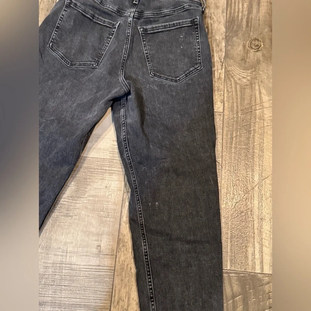 Hollister Jeans Womens 11 Black Faded Ultra High Rise Mom Jean Norm-core denim